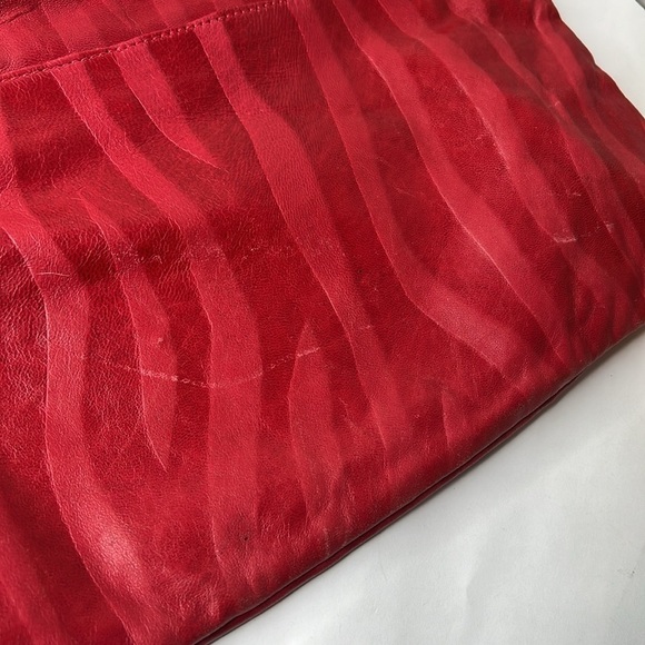 Red Soft Leather Double Compartment Vintage Clutch Bag - Picture 11 of 12